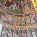 pictura bizantina  fresca altar Inaltarea Domnului Sf Prooroc David Sf  Arh Mihail Maica Domnului pe tron Sf Arh.  Gavriil Sf Prooroc Solomon Impartasirea Apostolilor